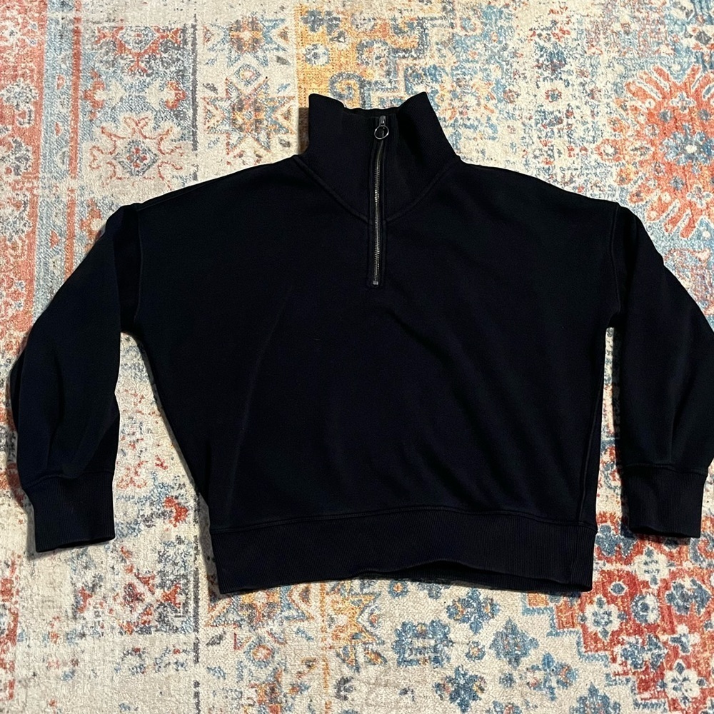 Athleta Forever Fleece black quarter zip sweatshirt pullover